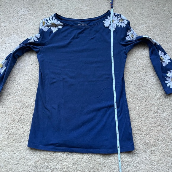 Talbots Tee Blue Shirt w/ Daisy Print 3/4 Sleeves - Size XS - VGUC - Stretch - Picture 4 of 5